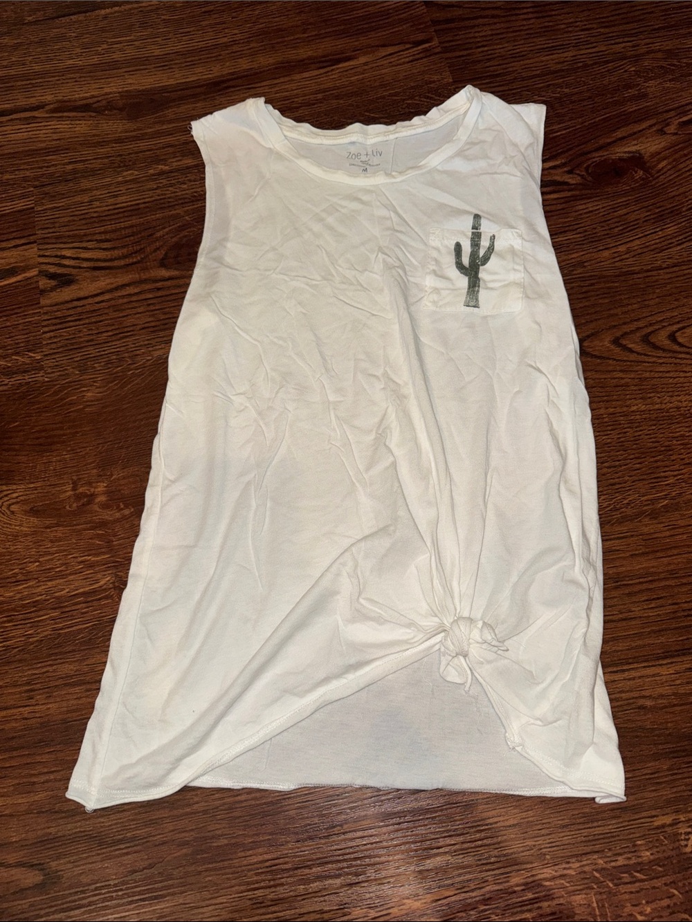 Zoe + Liv White Knot Hem Muscle Tank with Cactus Pocket